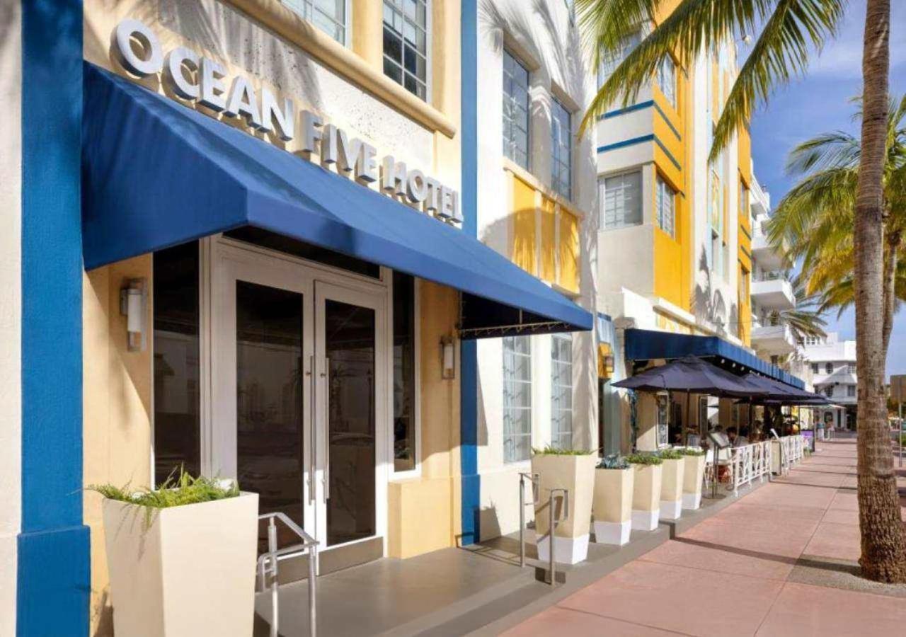 South Of Fifth Steps To On Ocean Drive * Miami Beach